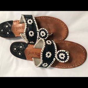 Jack Rogers 8 Navy/white sandals VGUC